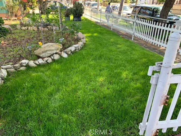 $4,700 | 3209 West 110th Street, Unit FRONT HOUS, Inglewood, CA 90303