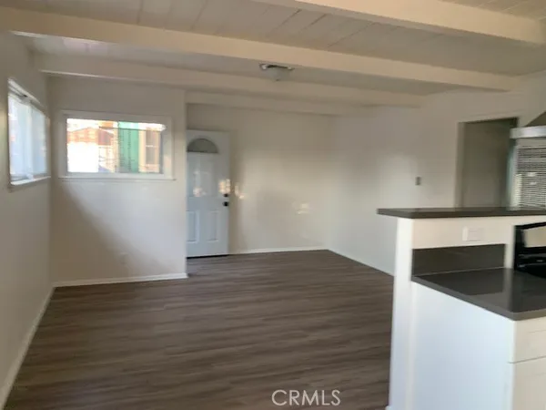 $4,700 | 3209 West 110th Street, Unit FRONT HOUS, Inglewood, CA 90303