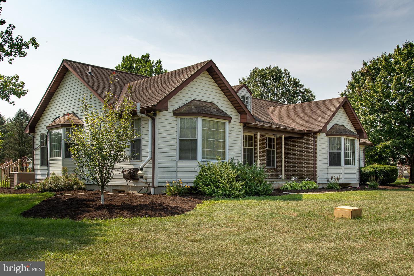 154 Davis Bridge Road Bernville, PA 19506 - Photo 3 of 30 Gallery Image 3