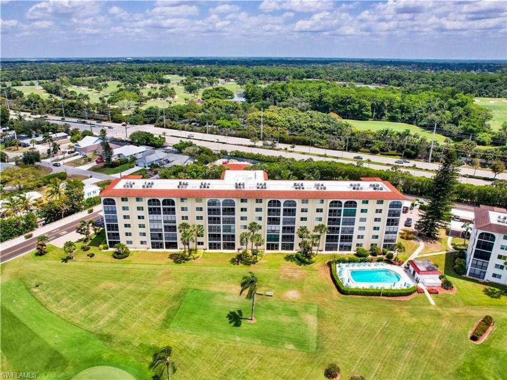 29 High Point Circle East, Unit 403 Naples, FL 34103 - Photo 36 of 50