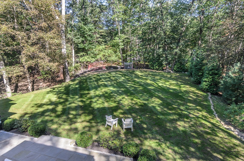 82 Whittier Road Wellesley, MA 02481 - Photo 27 of 28 a view of a garden