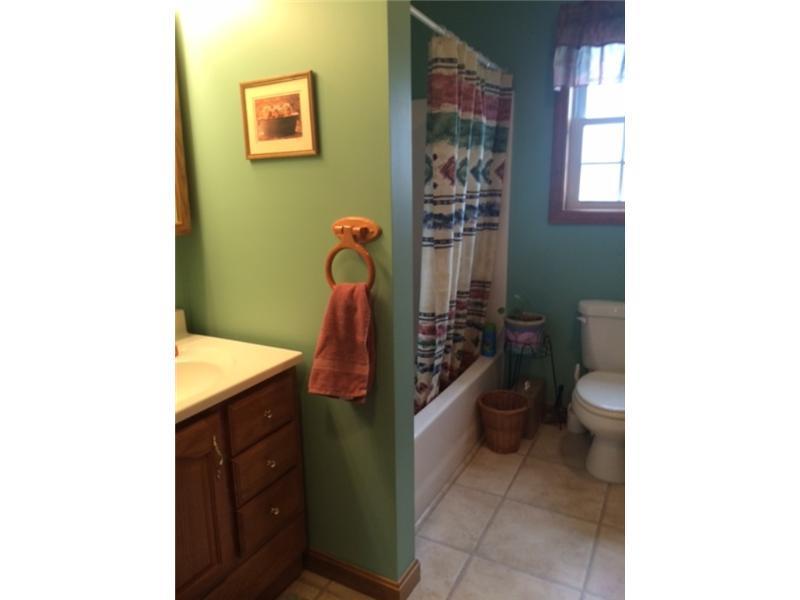 7 Kent's Way Waterville, ME 04901 - Photo 14 of 17 Bathroom.
