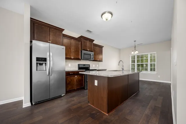 $1,829 | 2118 Middle Tennessee Boulevard, Murfreesboro, TN 37130