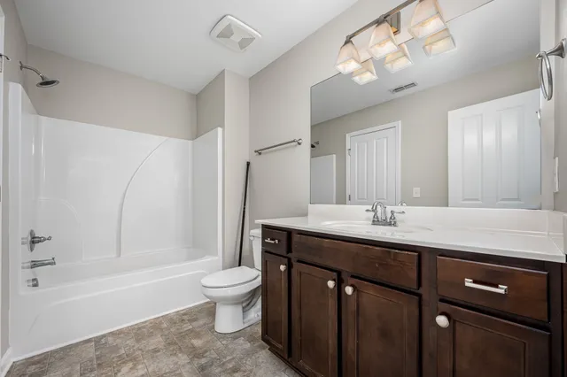 $1,829 | 2118 Middle Tennessee Boulevard, Murfreesboro, TN 37130