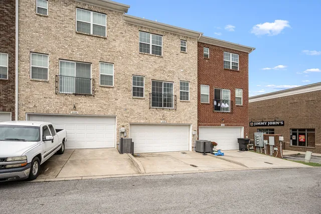 $1,829 | 2118 Middle Tennessee Boulevard, Murfreesboro, TN 37130