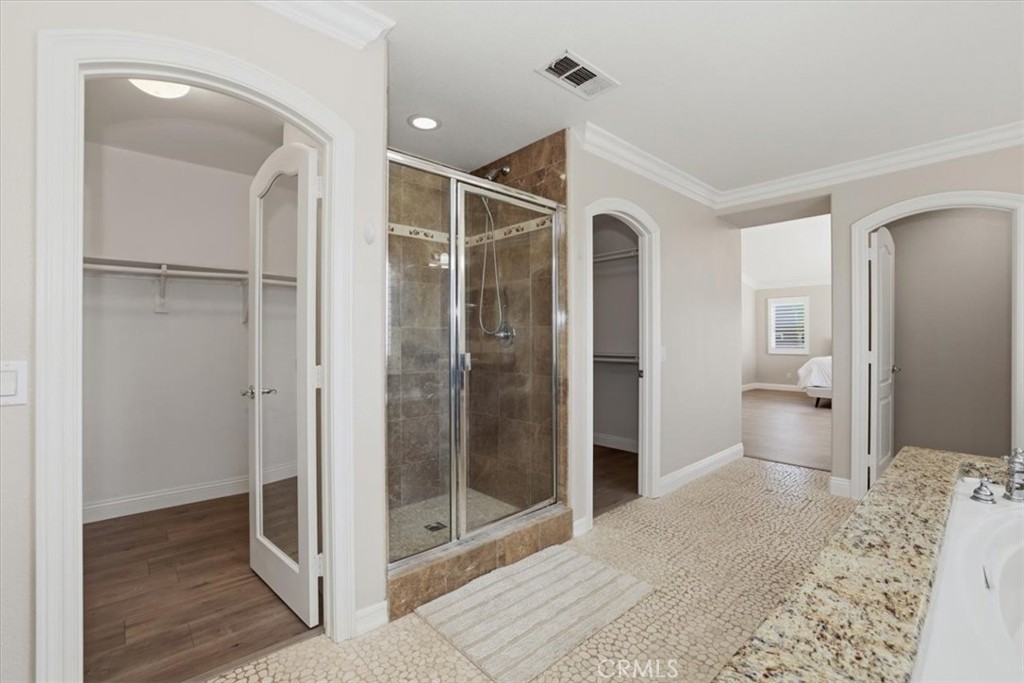 16795 Eagle Peak Road Riverside, CA 92504 - Photo 41 of 74 Walk-In Shower & 2 Closets