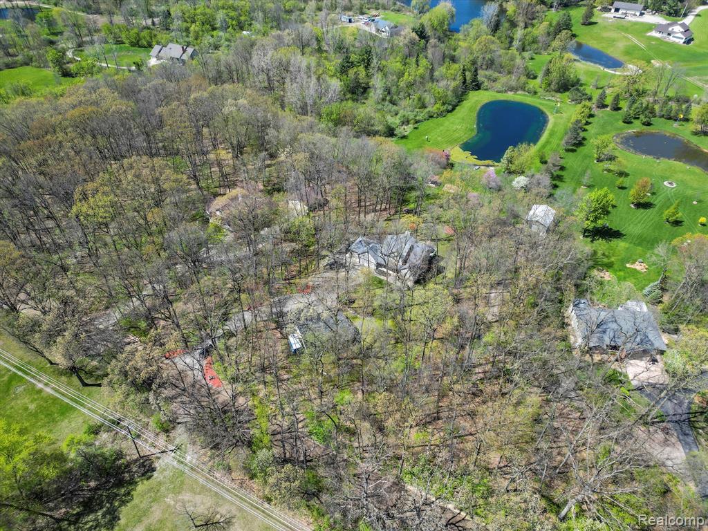 7111 Tucker Road Holly, MI 48442 - Photo 23 of 57