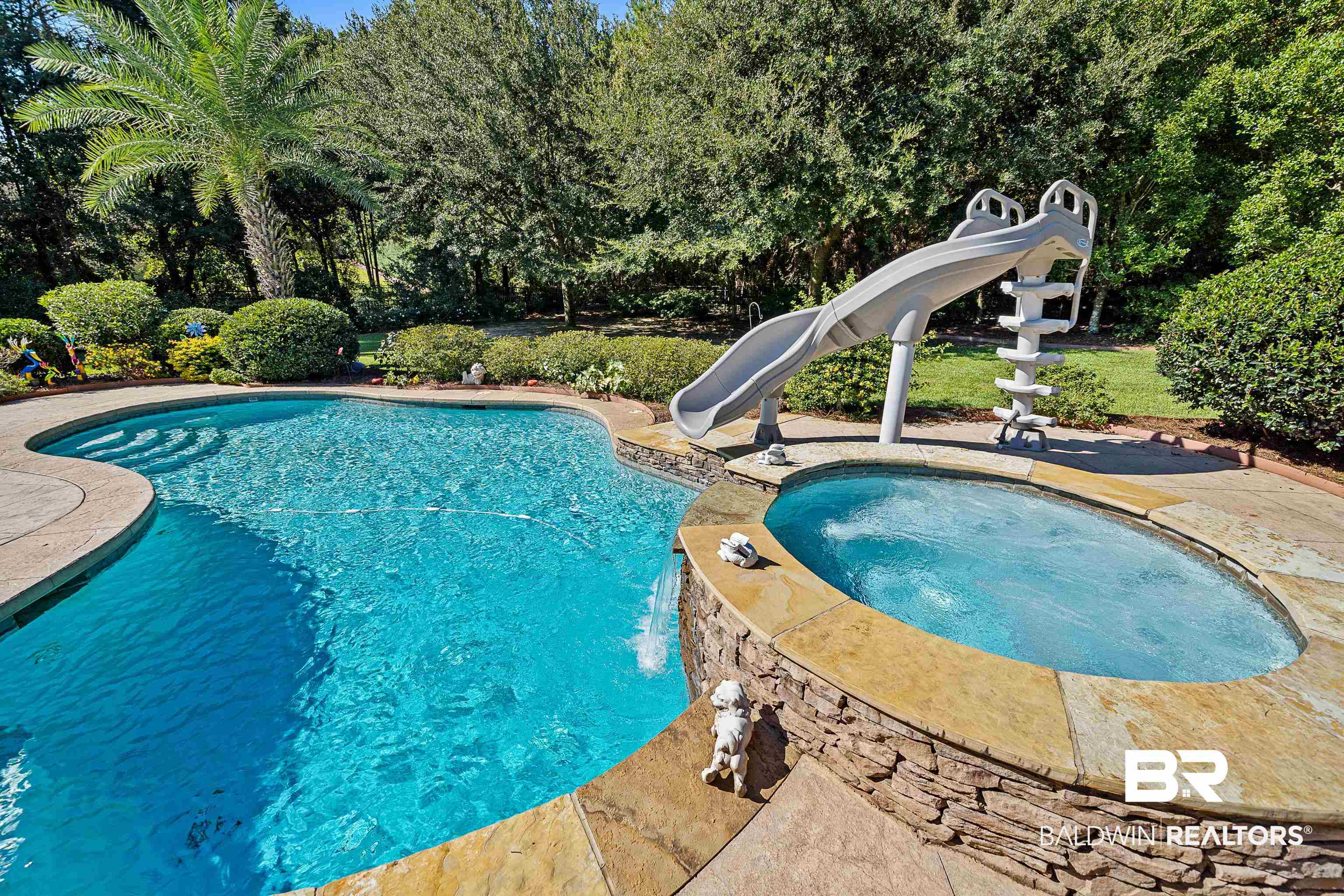 585 Falling Water Boulevard Fairhope, AL 36532 - Photo 3 of 67 Free Formed Gunite Pool