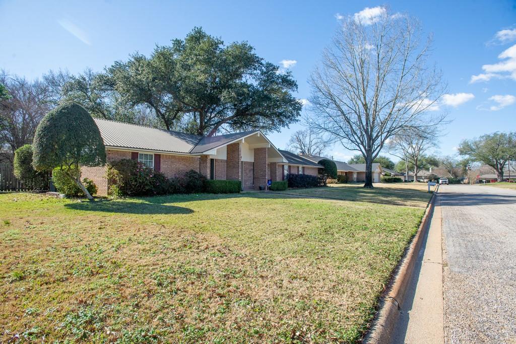 904 Clifford Street Athens, TX 75751 - Photo 20 of 23