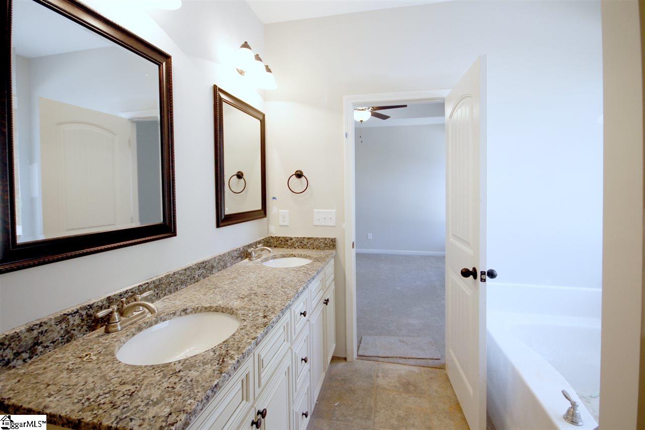 211 Magnolia Lane Pendleton, SC 29670 - Photo 20 of 35 Gallery Image 20
