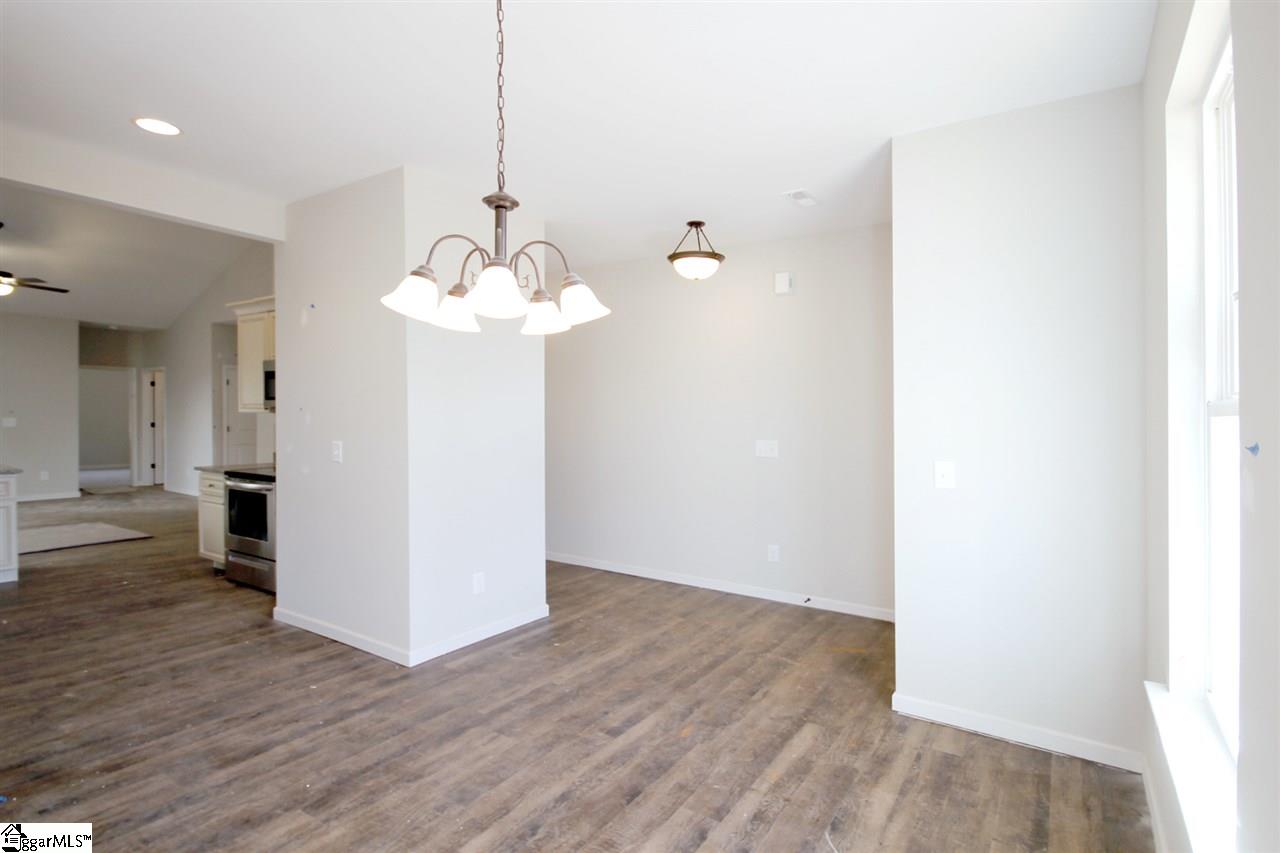 211 Magnolia Lane Pendleton, SC 29670 - Photo 5 of 35 Gallery Image 5