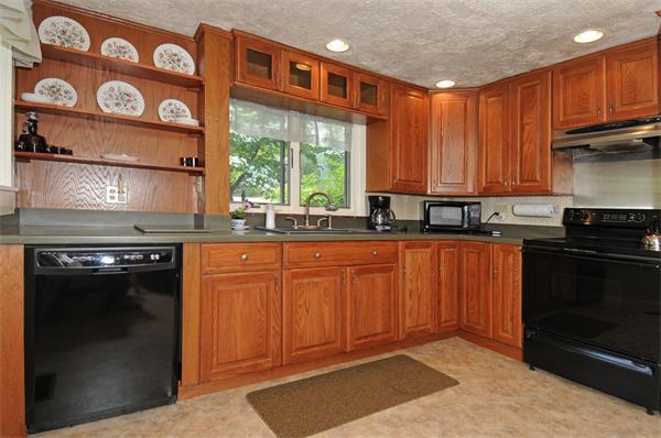 29 Upper River Road Ipswich, MA 01938 - Photo 9 of 18