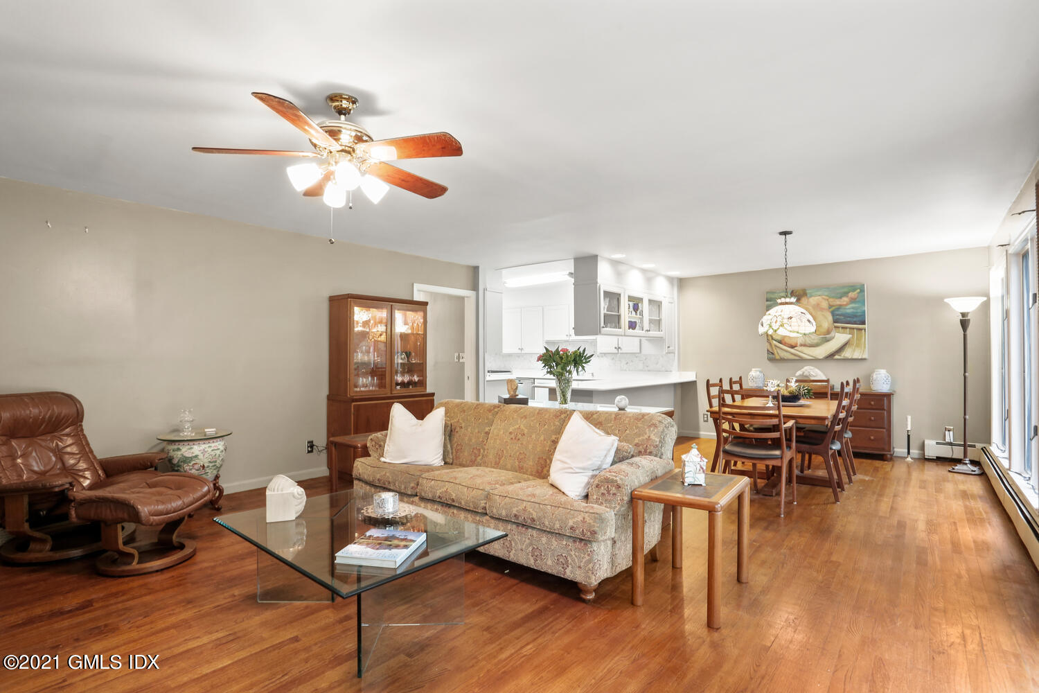 33 Mary Lane Riverside, CT 06878 - Photo 7 of 34 a living room with furniture and wooden floor