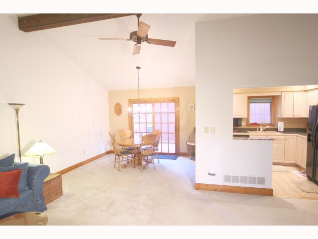 362 Allview Road Westerville, OH 43081 - Photo 7 of 13 Gallery Image 7