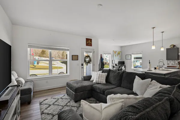 $399,900 | 113 Lupine, Poynette, WI 53955