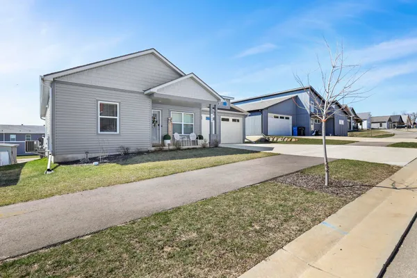 $399,900 | 113 Lupine, Poynette, WI 53955