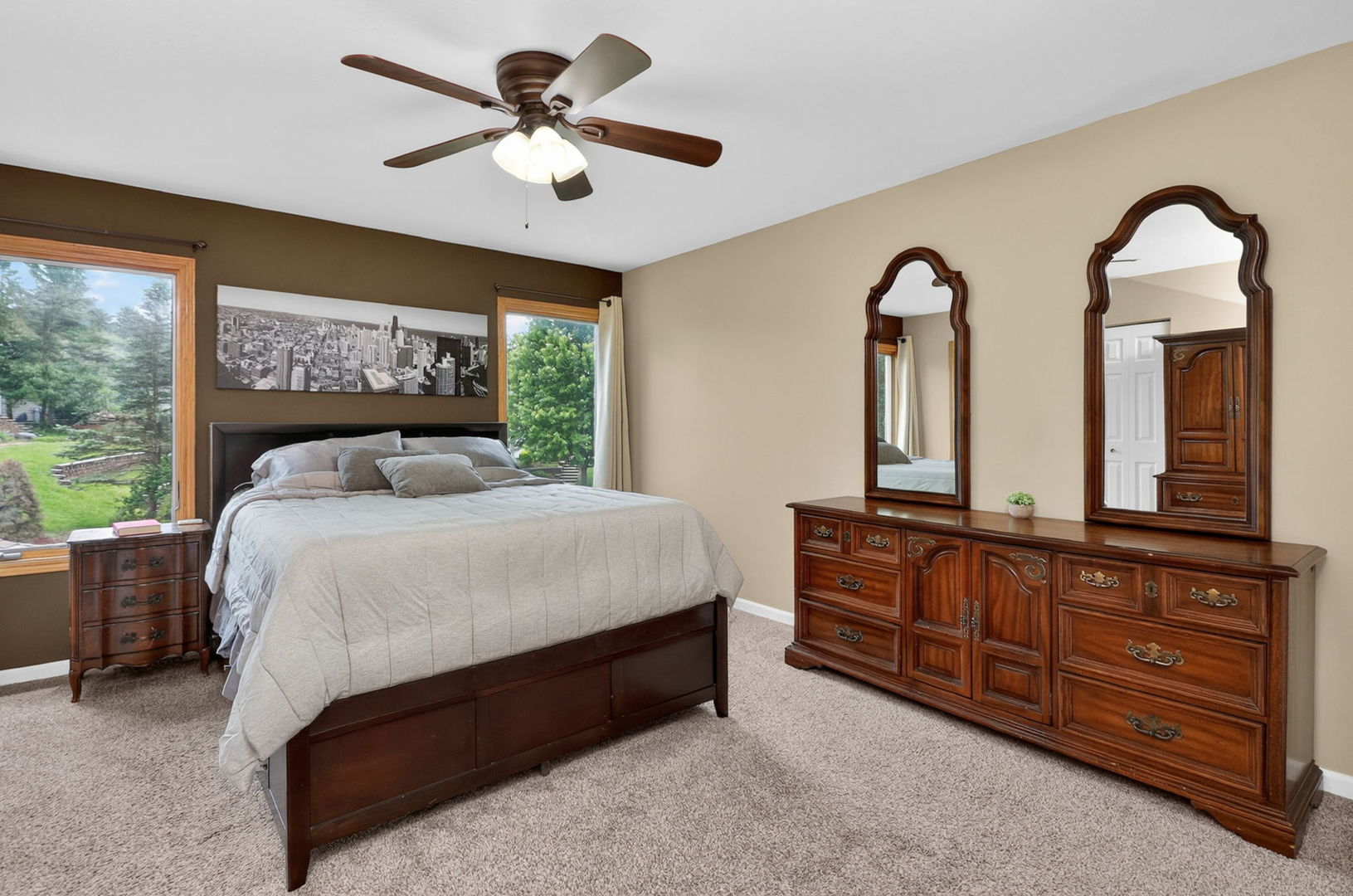 1001 Oak Ridge Drive Streamwood, IL 60107 - Photo 15 of 25