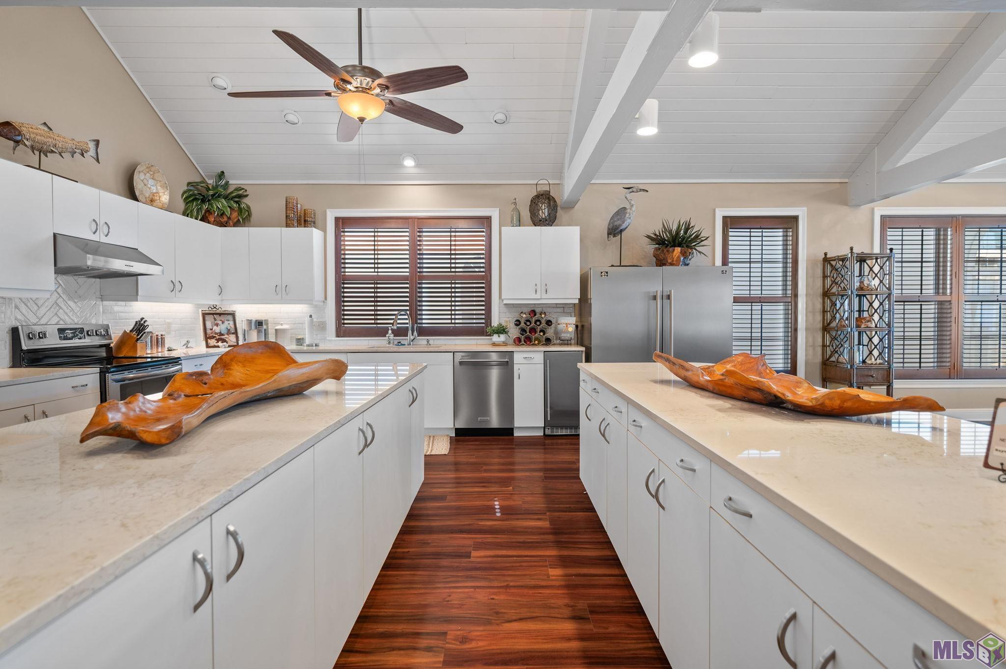 548 Bayview Lane Cypremort Point, LA 70538 - Photo 19 of 42