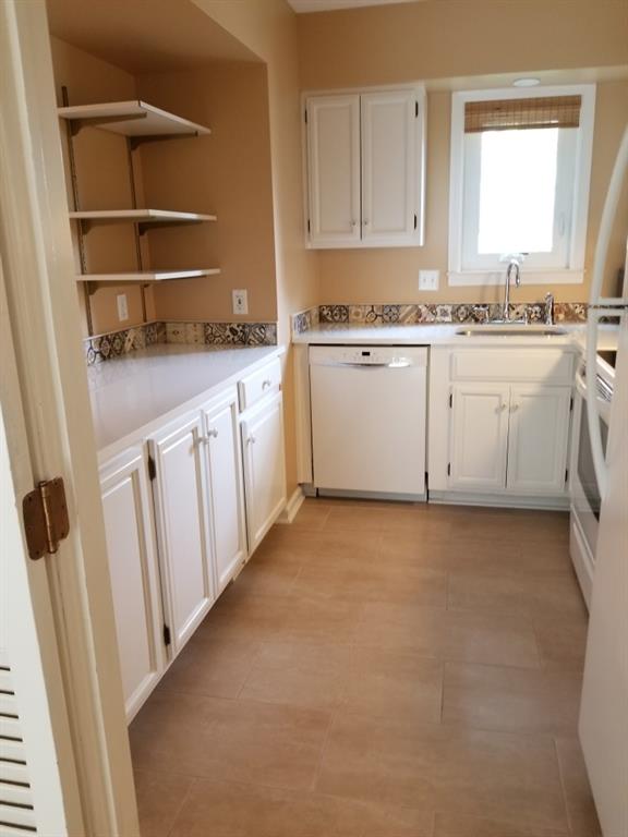 2245 Rome Drive Indianapolis, IN 46228 - Photo 3 of 35 Gallery Image 3