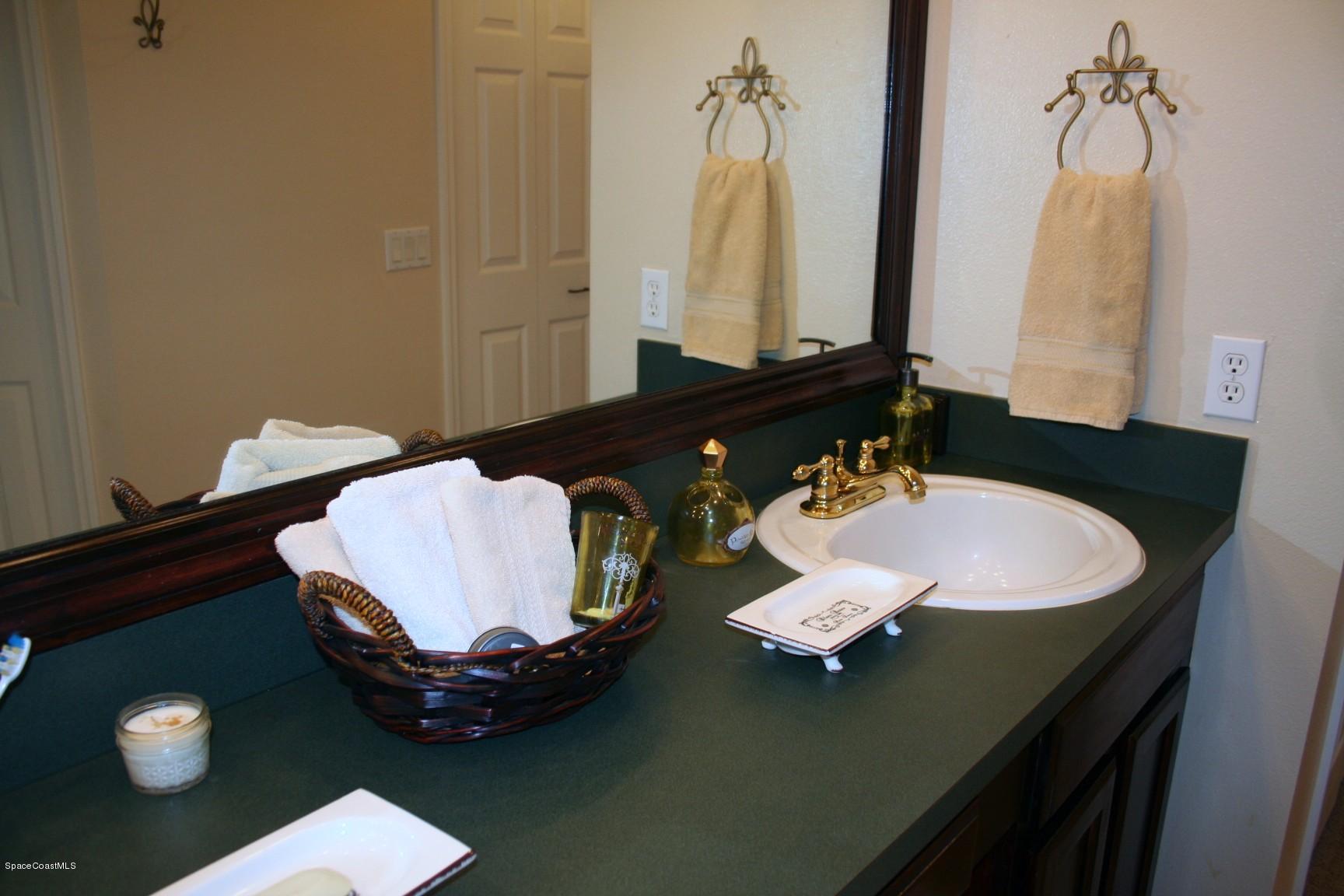 795 Seymour Road Northeast Palm Bay, FL 32905 - Photo 30 of 46 DOUBLE SINKS VIEW 2