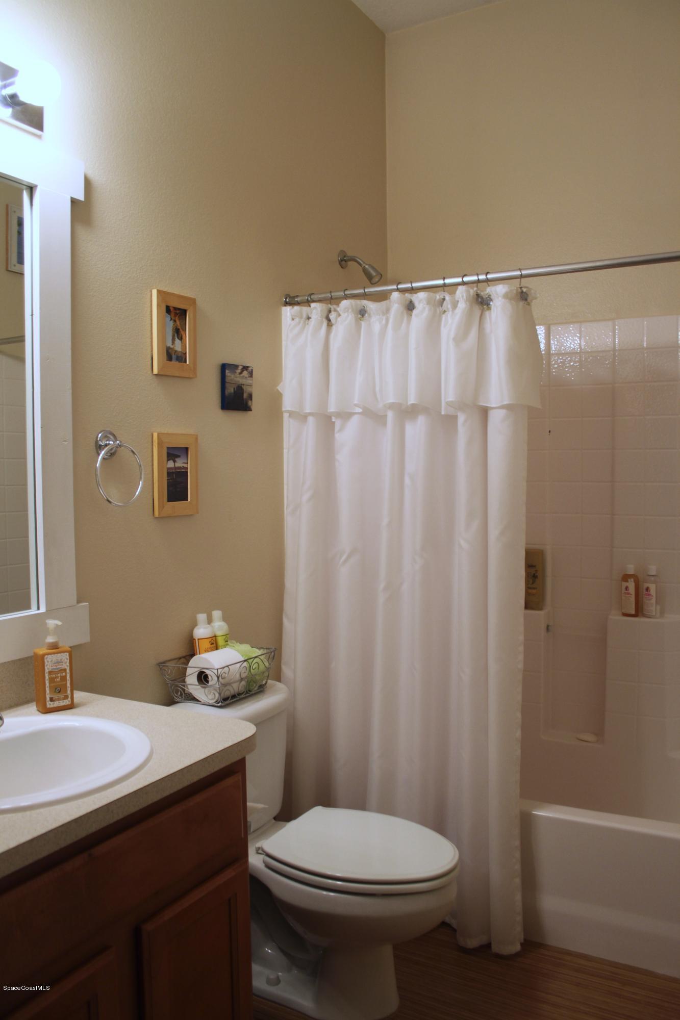 795 Seymour Road Northeast Palm Bay, FL 32905 - Photo 37 of 46 GUEST BATH