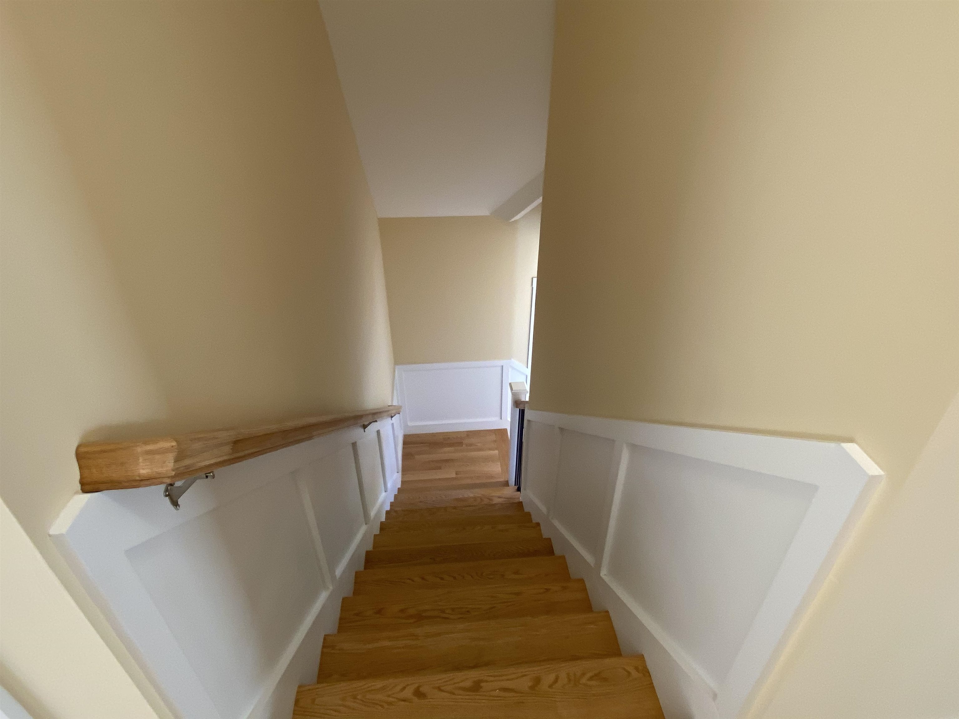 48 Lovell Road Stratham, NH 03885 - Photo 14 of 23