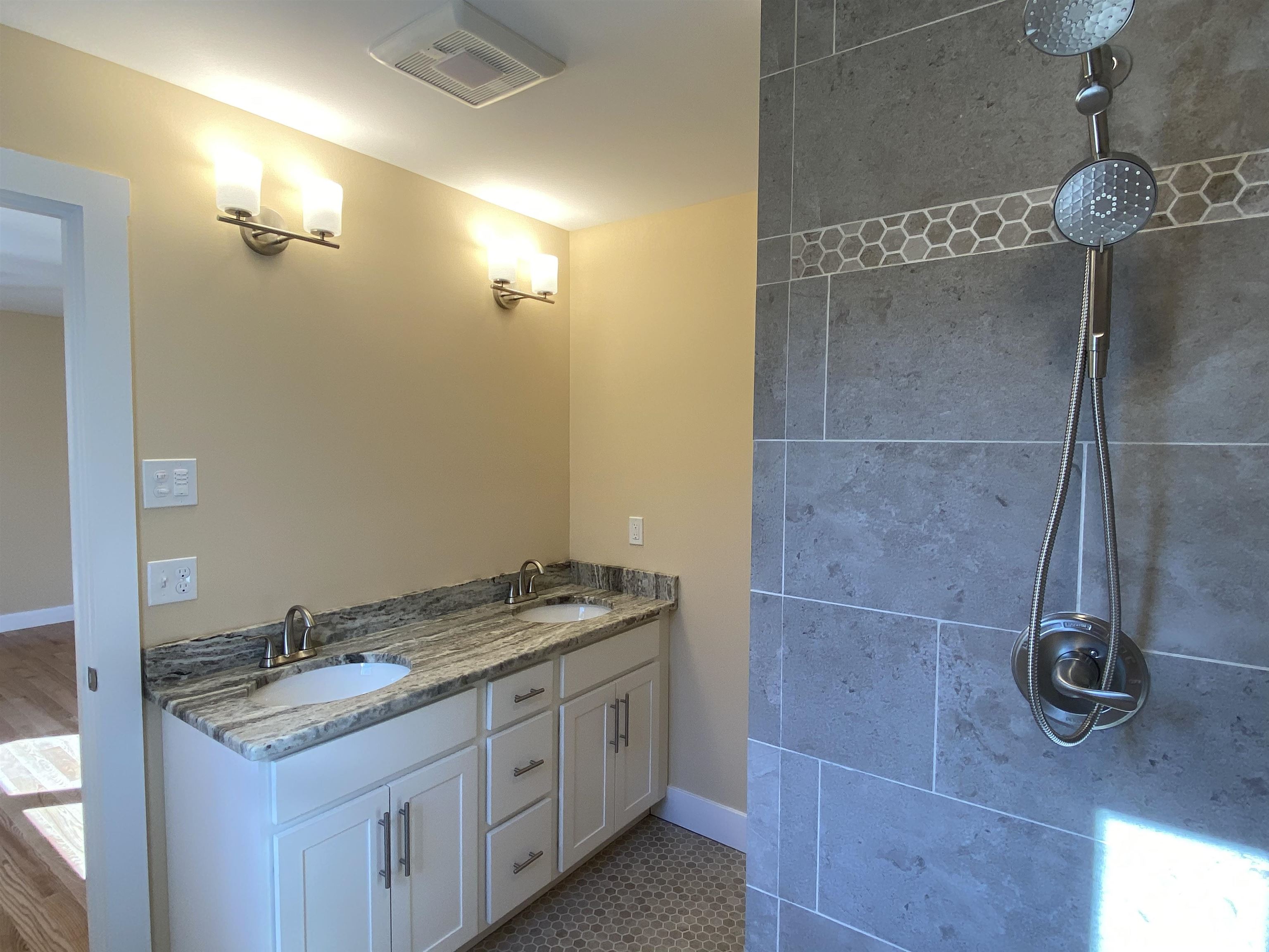 48 Lovell Road Stratham, NH 03885 - Photo 18 of 23