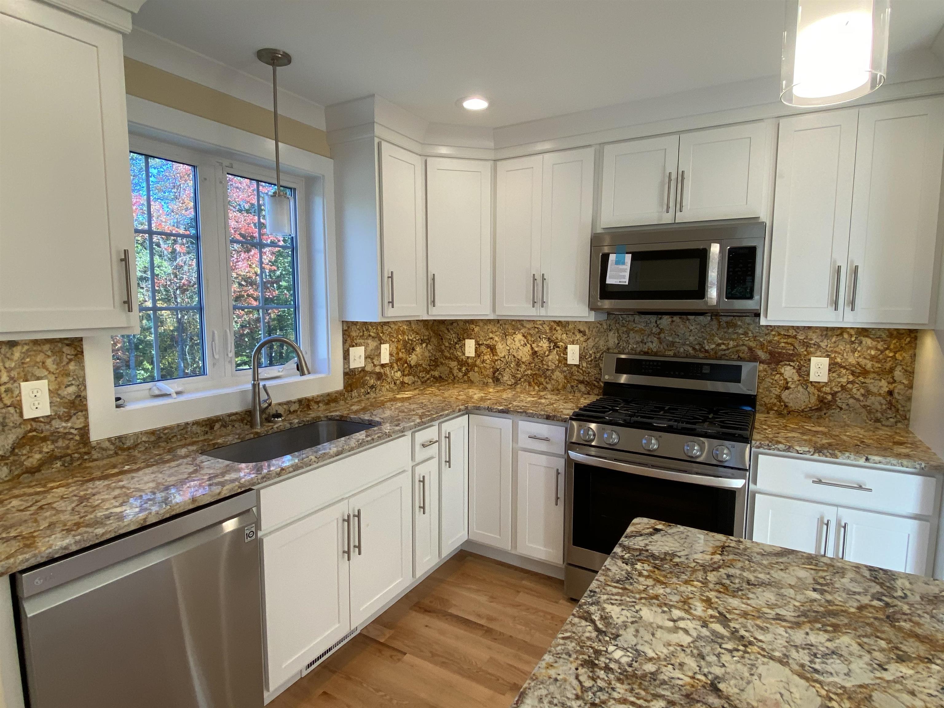 48 Lovell Road Stratham, NH 03885 - Photo 8 of 23