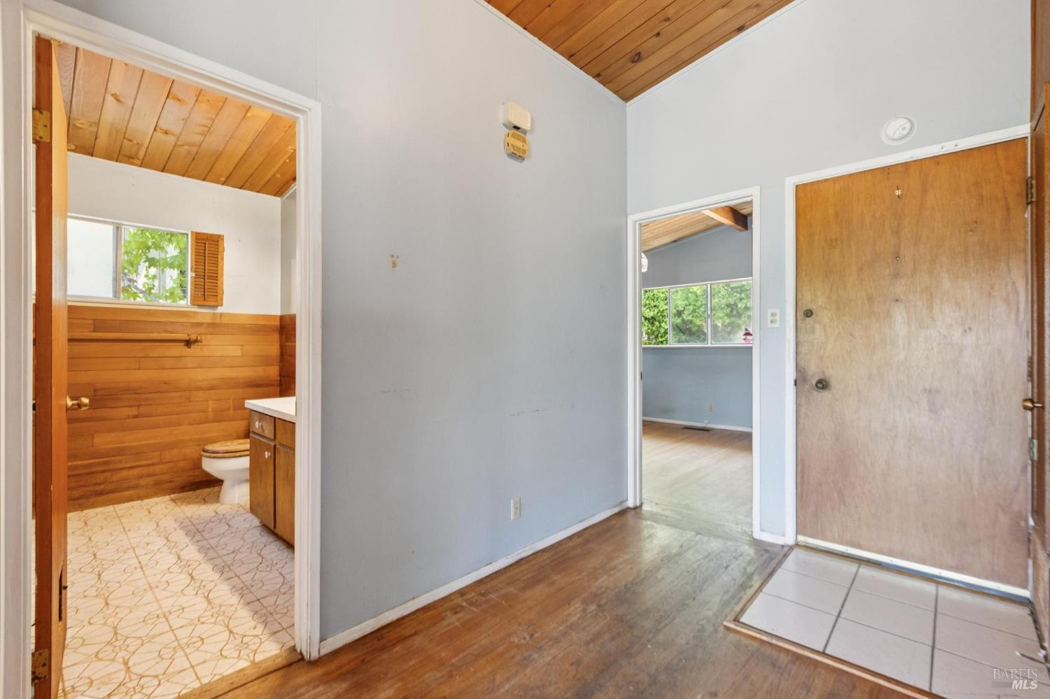 85 Rocca Drive Fairfax, CA 94930 - Photo 14 of 43