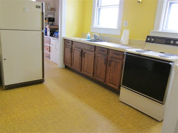 52 Warner Street Springfield, MA 01108 - Photo 7 of 16 Gallery Image 7