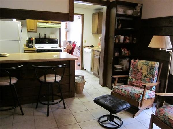 52 Warner Street Springfield, MA 01108 - Photo 10 of 16 Gallery Image 10
