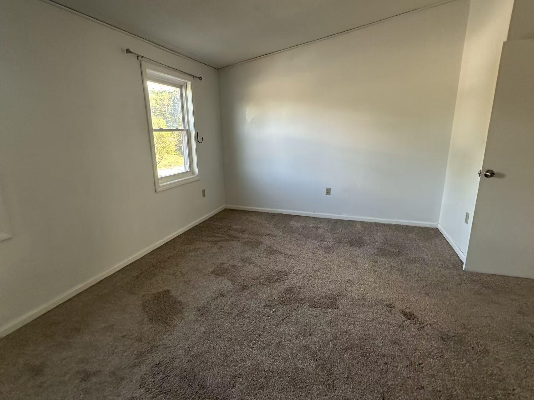 6 Pleasant Street, Unit B1 Hooksett, NH 03106 - Photo 21 of 36