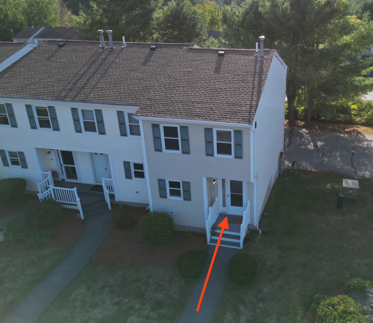 6 Pleasant Street, Unit B1 Hooksett, NH 03106 - Photo 3 of 36