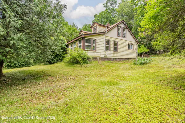 $315,000 | 93 Yeagerville Road, Napanoch, NY 12458