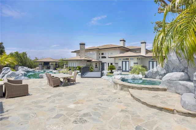 $5,999,999 | 7 Olympic Way, Coto de Caza, CA 92679