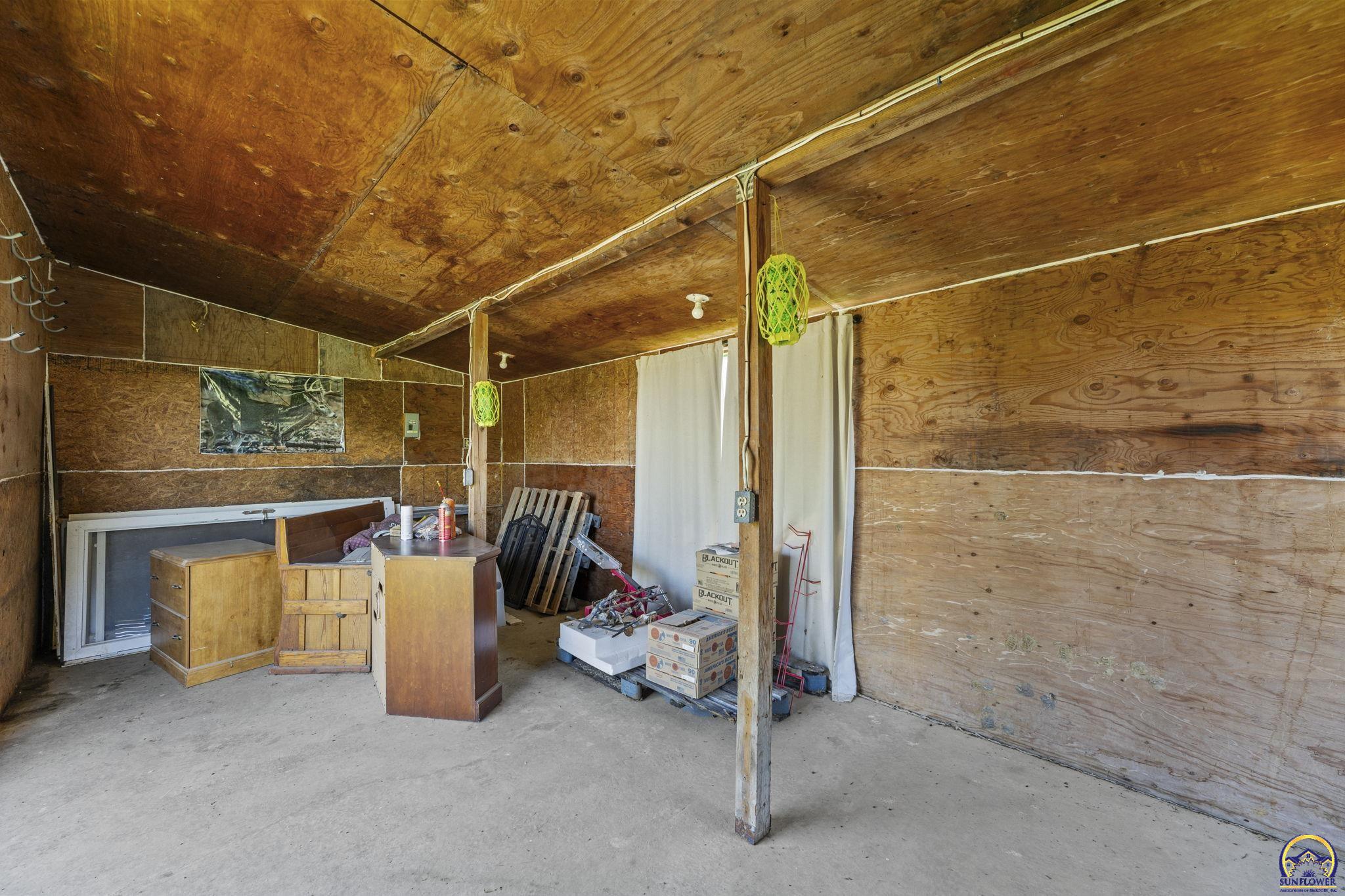 5466 Clark Road Meriden, KS 66512 - Photo 45 of 72