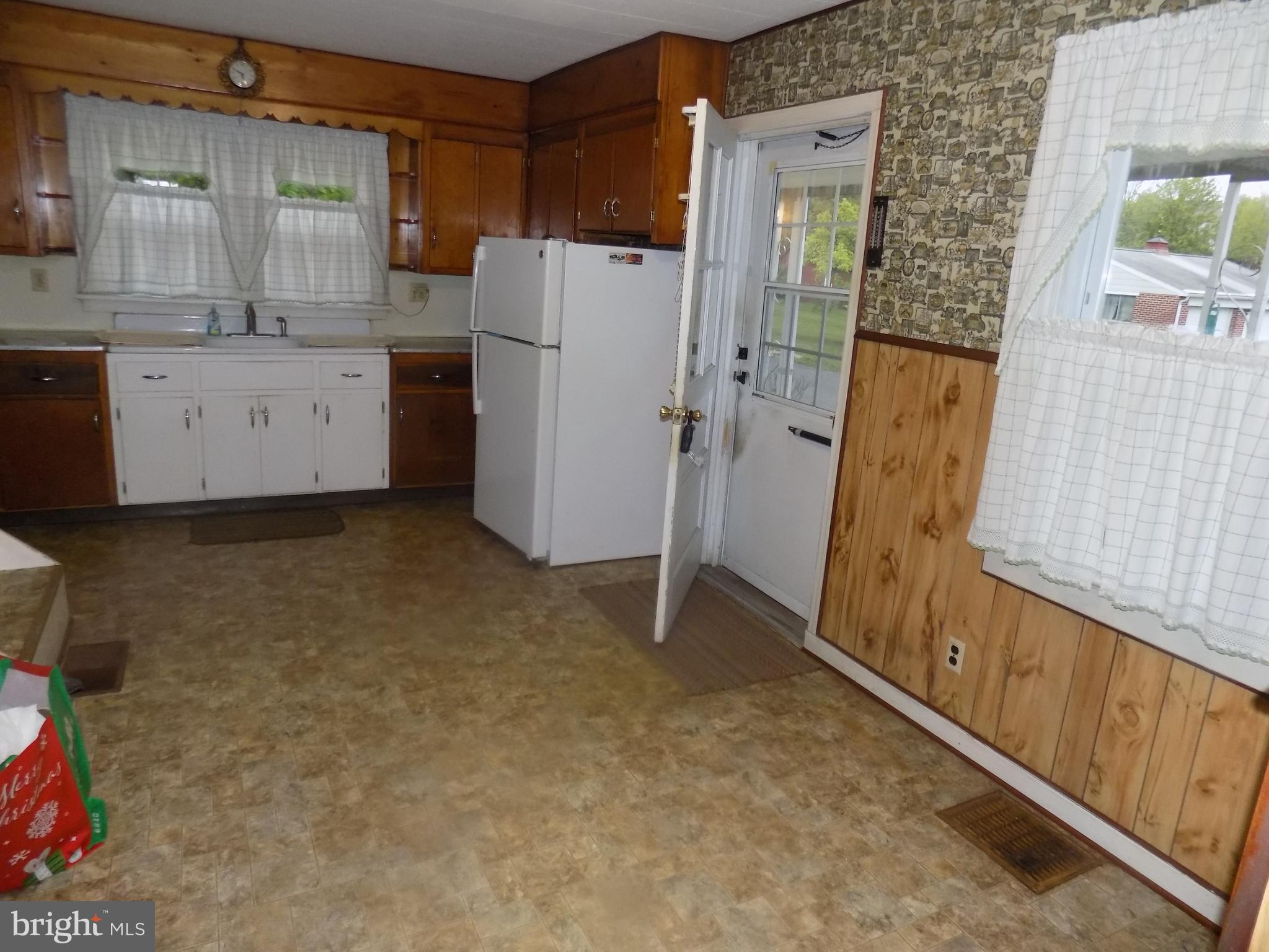 2120 Spinnerstown Road Quakertown, PA 18951 - Photo 12 of 14