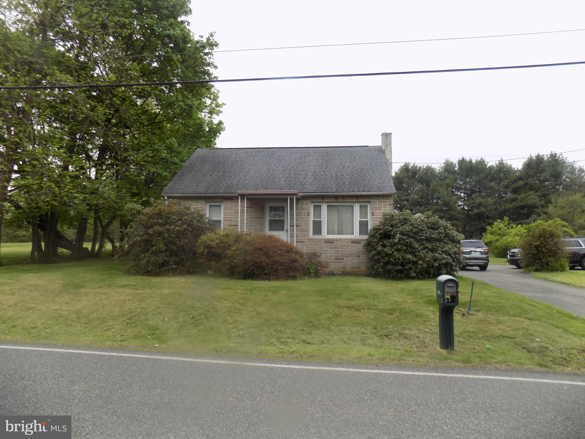 2120 Spinnerstown Road Quakertown, PA 18951 - Photo 2 of 14