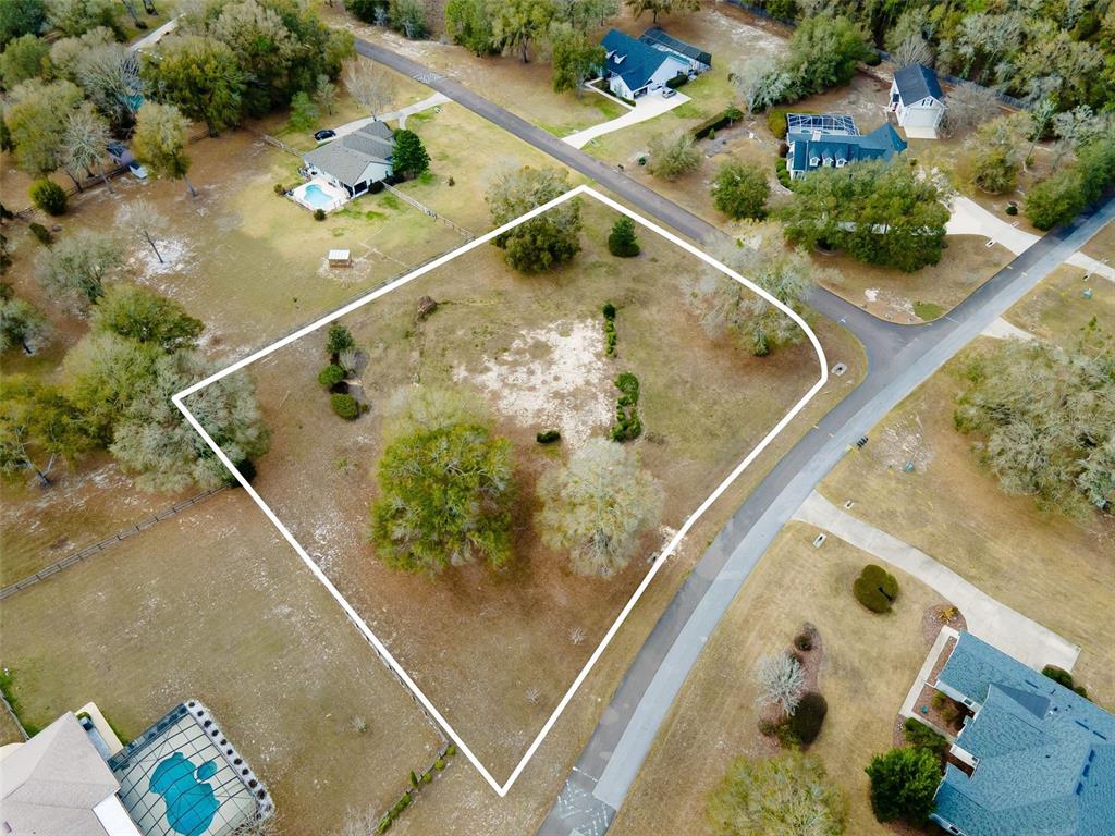 9050 Southwest 84th Street Gainesville, FL 32608 - Photo 11 of 20