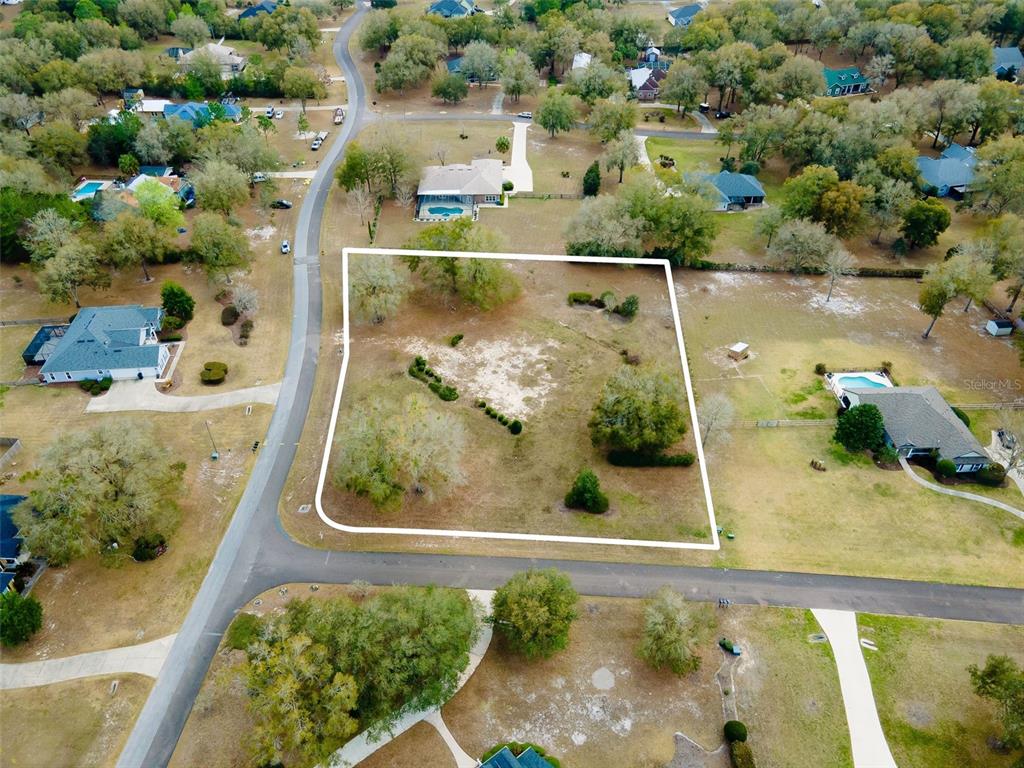 9050 Southwest 84th Street Gainesville, FL 32608 - Photo 13 of 20