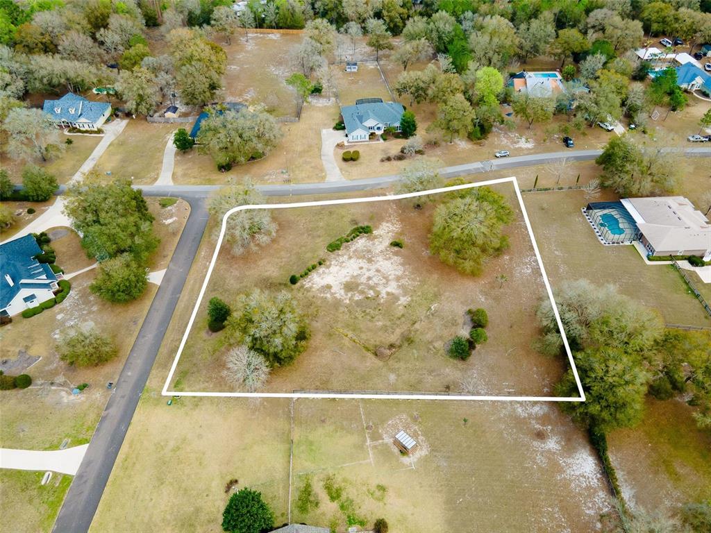 9050 Southwest 84th Street Gainesville, FL 32608 - Photo 17 of 20