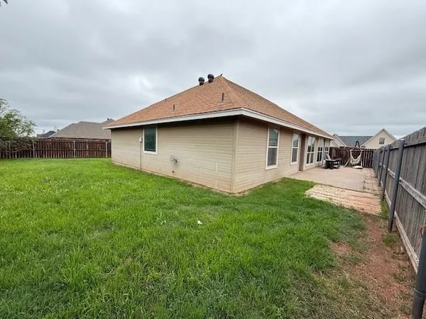 $3,195 | 7702 Venice Drive, Abilene, TX 79606