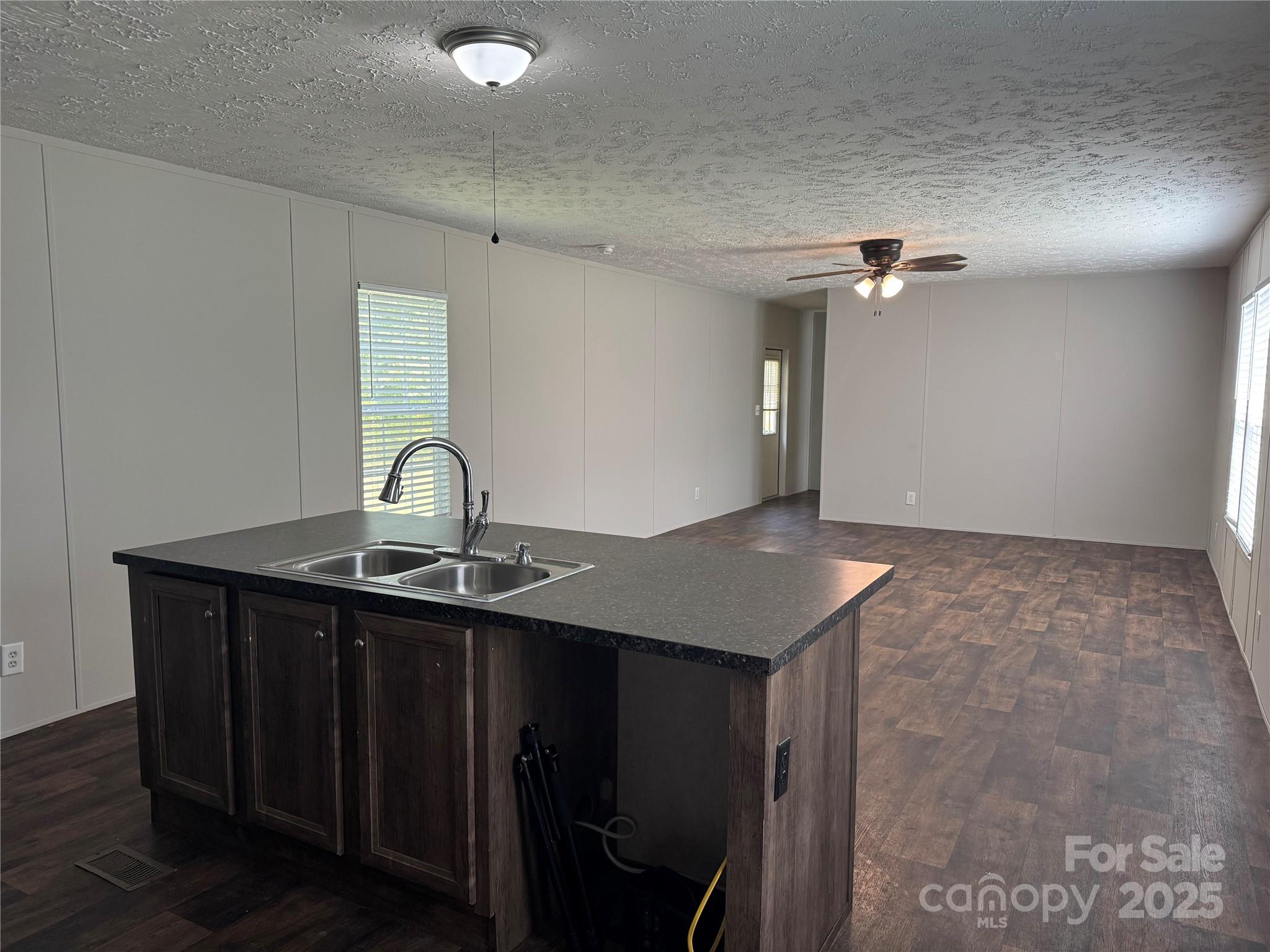 4001 Lesslie Highway Catawba, SC 29704 - Photo 8 of 21 Gallery Image 8