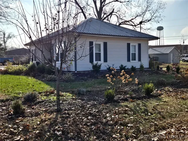 $149,900 | 700 Depot Avenue, Golden City, MO 64748
