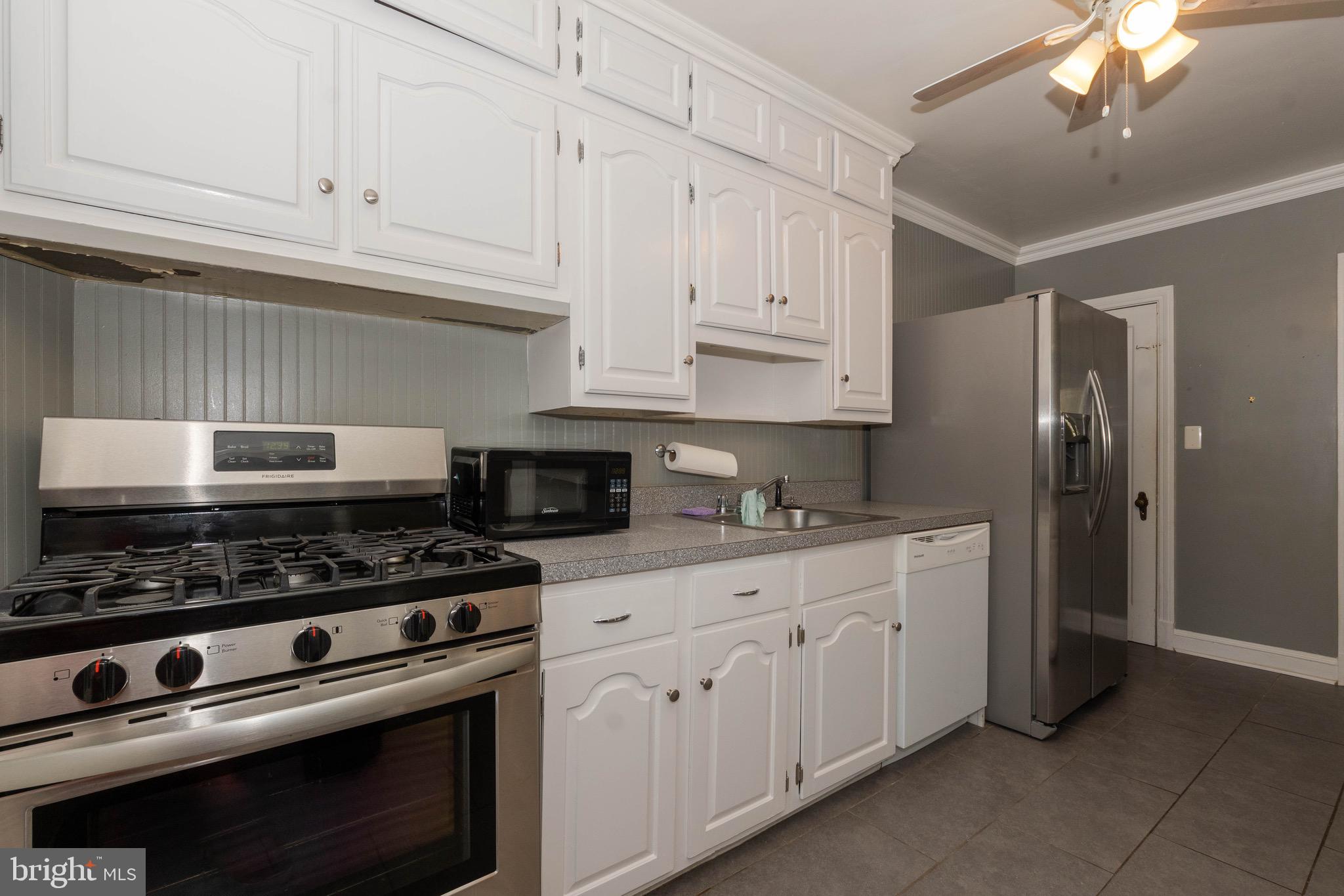 317 Murdock Road Baltimore, MD 21212 - Photo 12 of 39 Kitchen