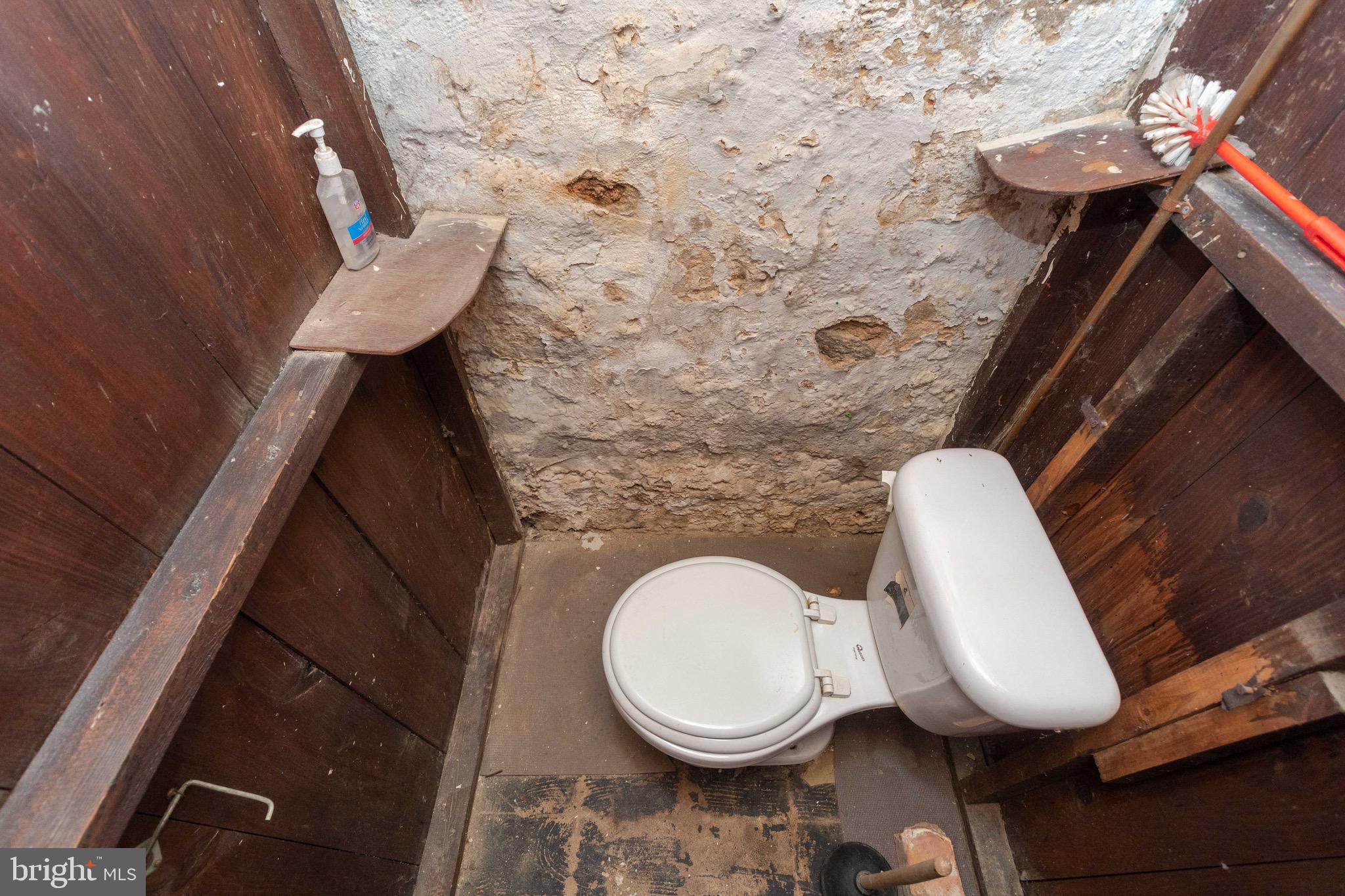 317 Murdock Road Baltimore, MD 21212 - Photo 32 of 39 Basement Flush