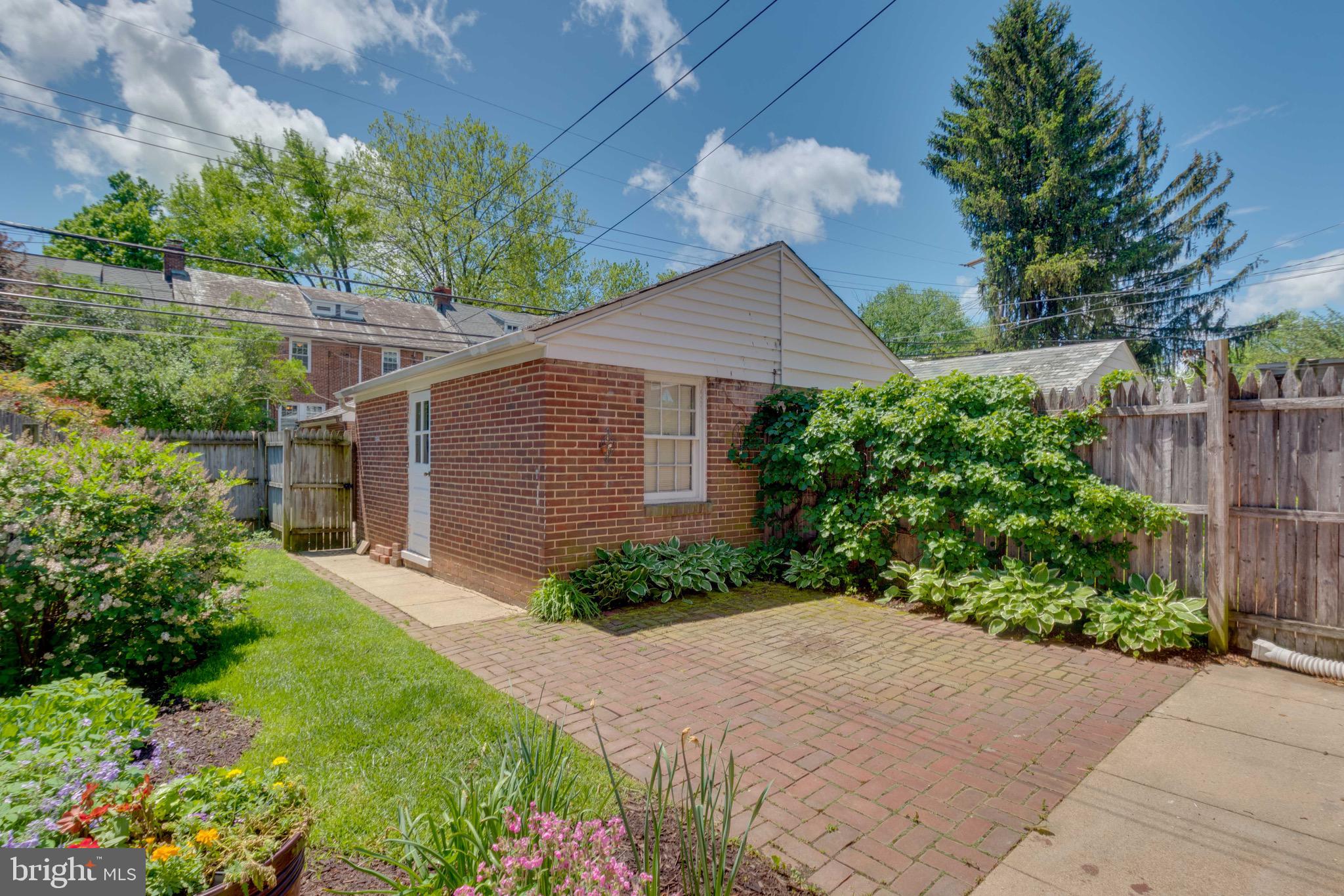 317 Murdock Road Baltimore, MD 21212 - Photo 36 of 39 Backyard w/Brick Patio