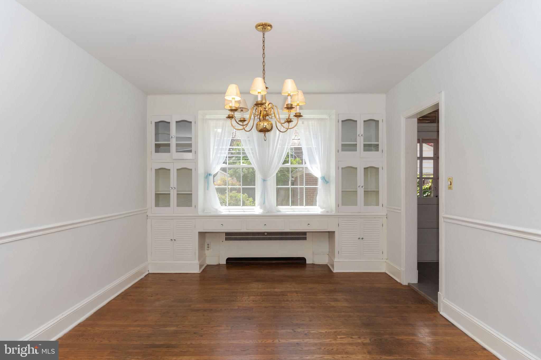 317 Murdock Road Baltimore, MD 21212 - Photo 7 of 39 Dining Room