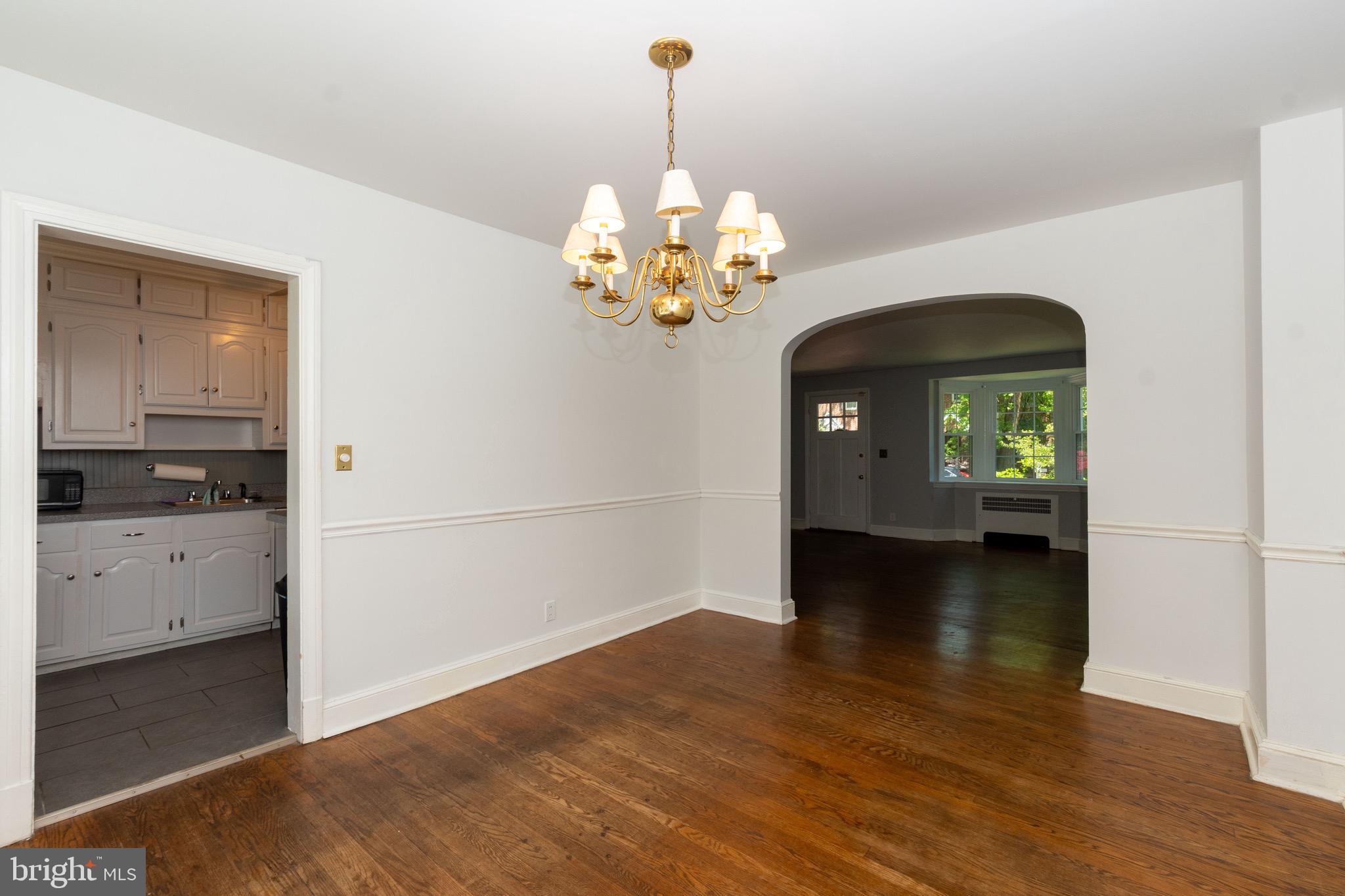 317 Murdock Road Baltimore, MD 21212 - Photo 8 of 39 Dining Room