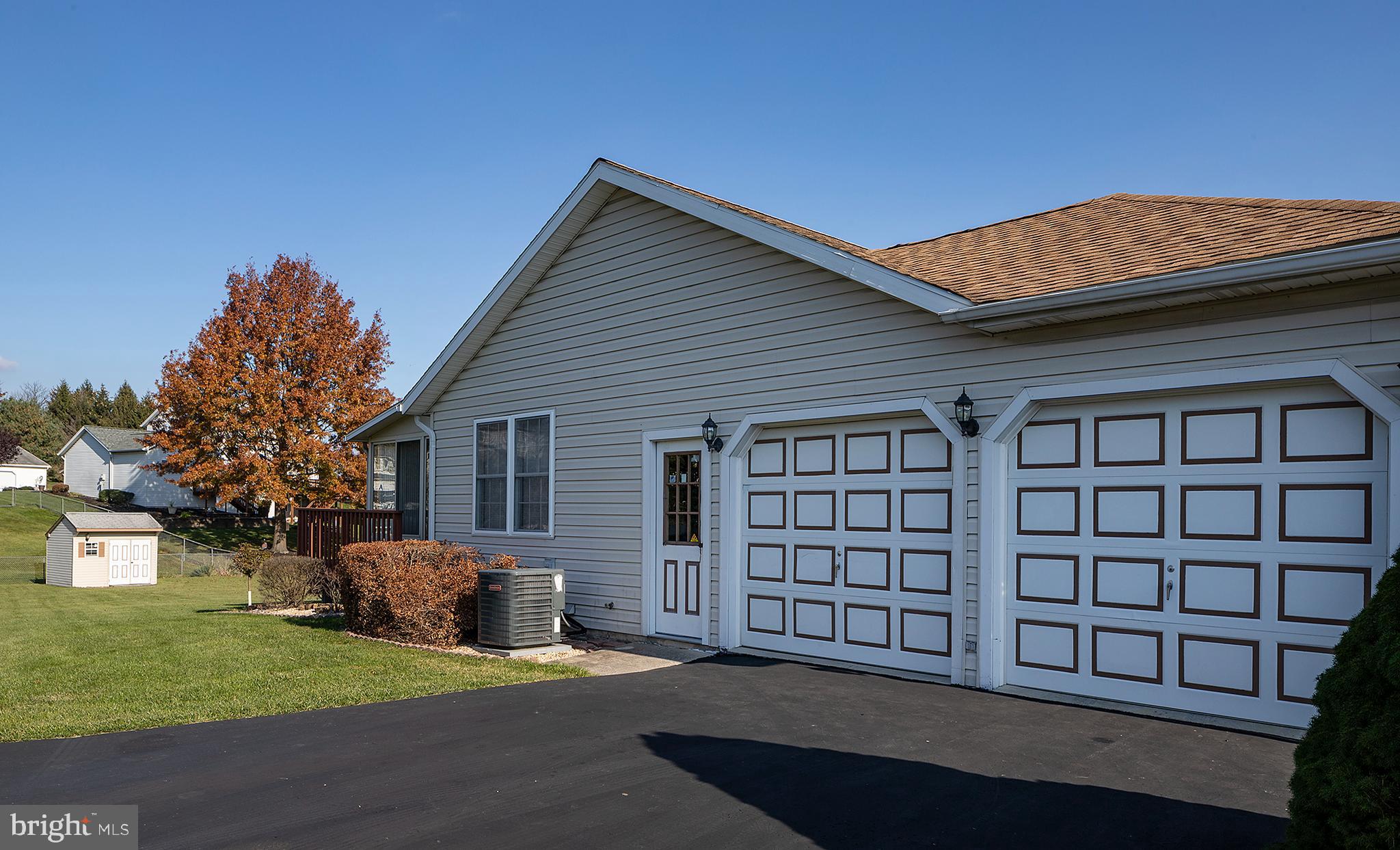 415 Rabuck Drive Harrisburg, PA 17112 - Photo 5 of 54 Gallery Image 5